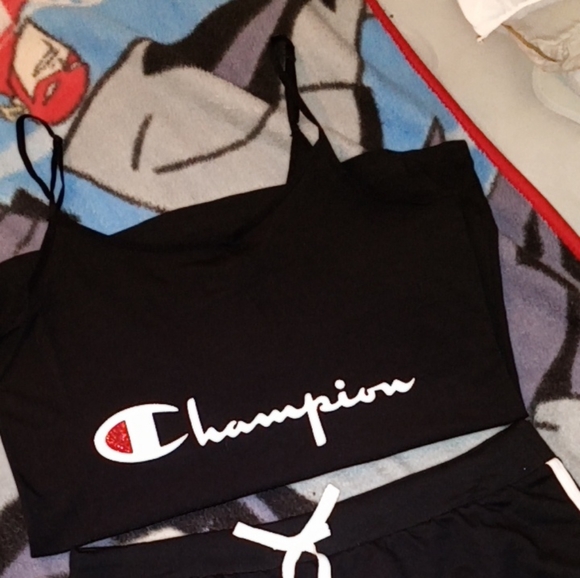 maroon champion outfit